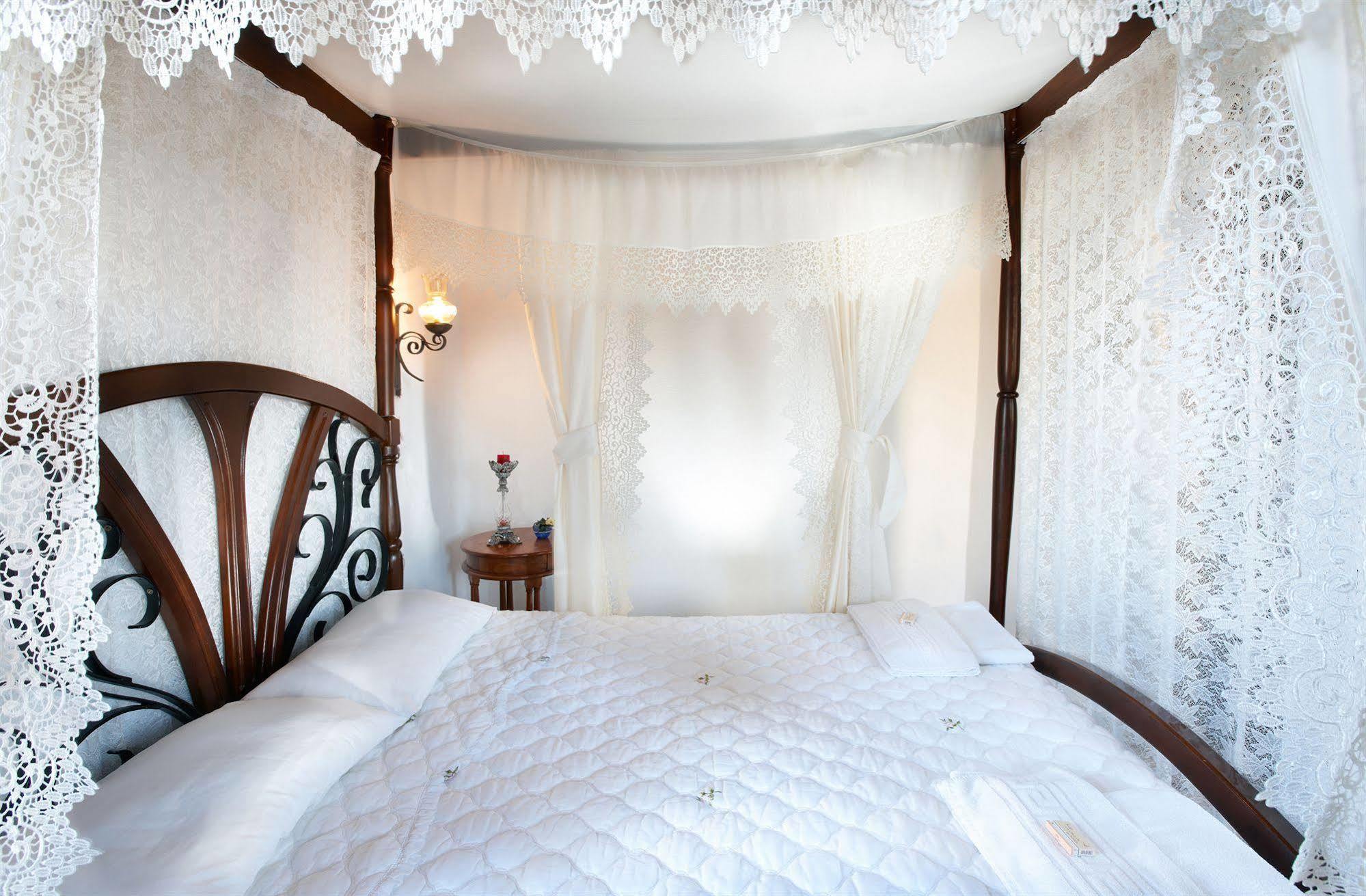 Archontiko Evgenia Studios & Suites Old Town Chania La Canea Exterior foto